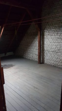 Ein gesäuberter Dachboden nach einer Entrümplung